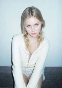 Фото проститутки Юля №4 в городе Ильский